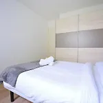 Apartamento Con Terraza En San Vicente *